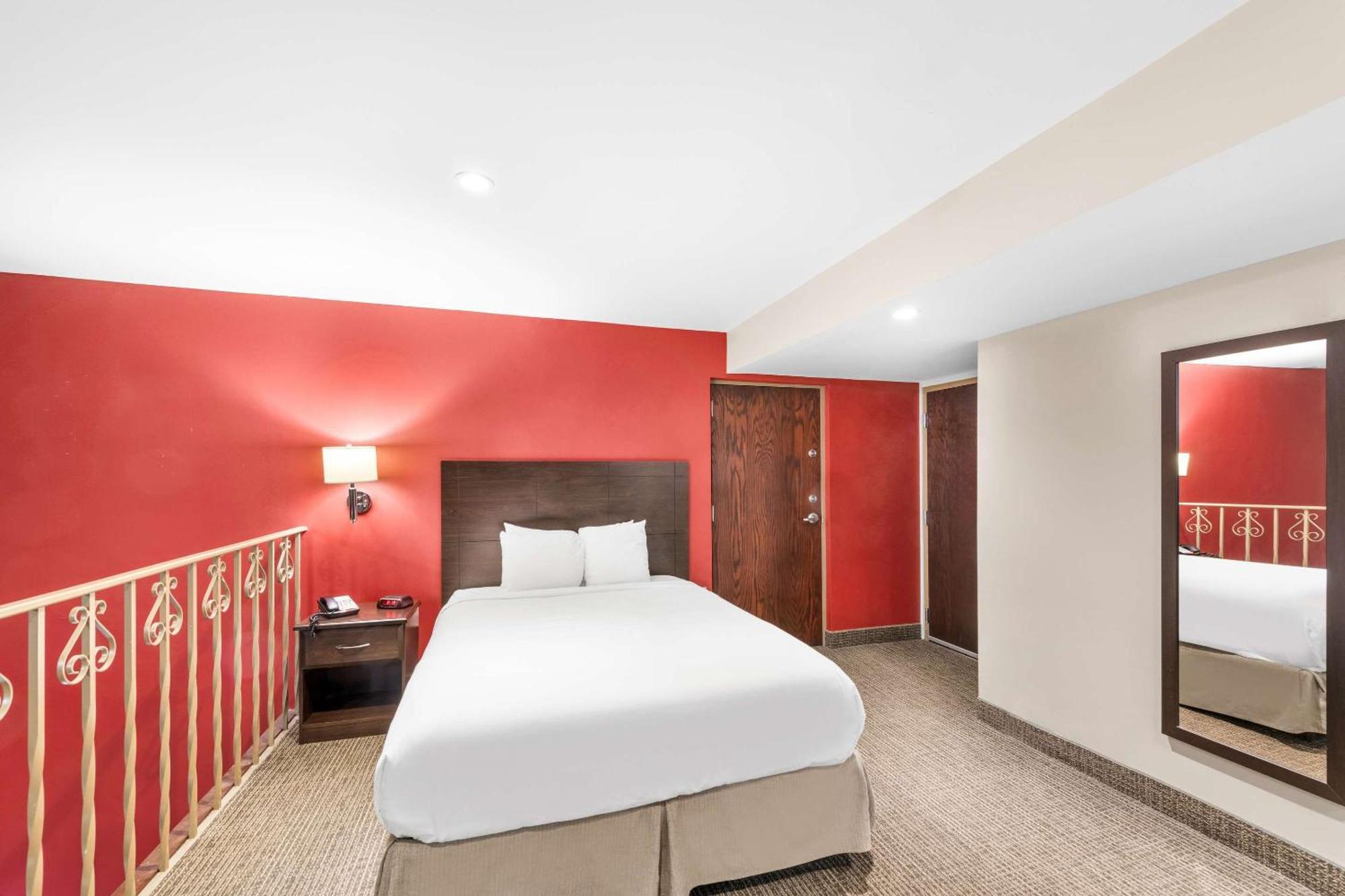 Quality Inn & Suites Columbus Exterior foto